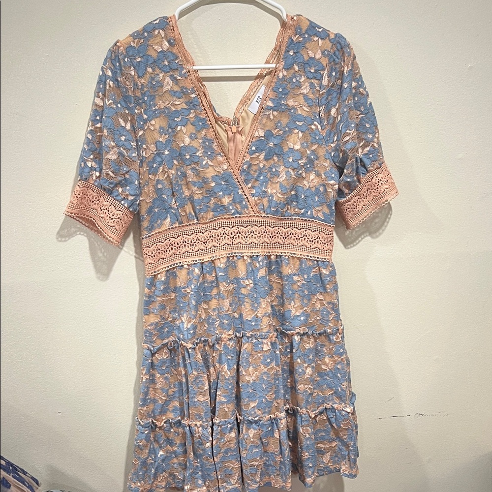 NSR Blue and Tan Lace Dress Size LARGE